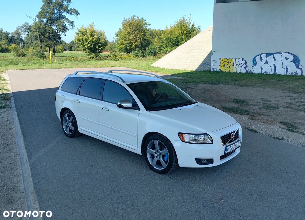 Volvo V50
