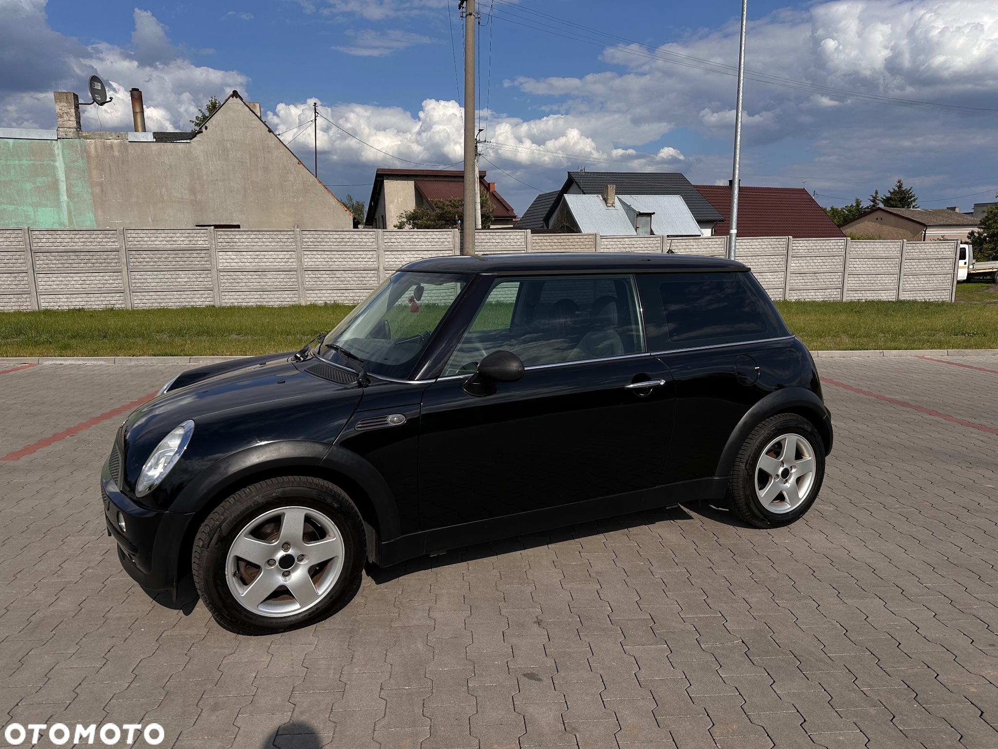 MINI ONE Standard - 2