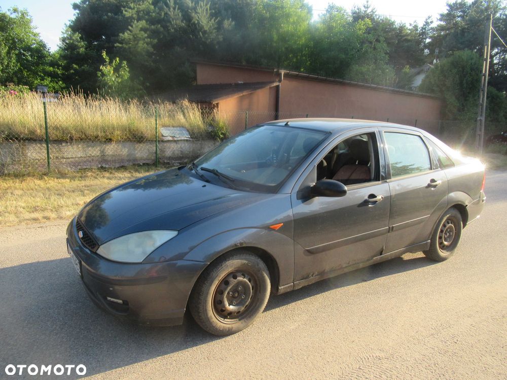 Ford Focus - 1