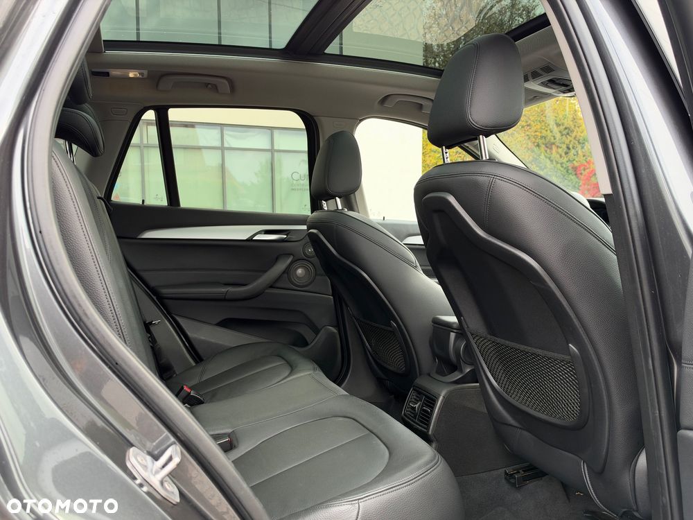 BMW X1 - 12