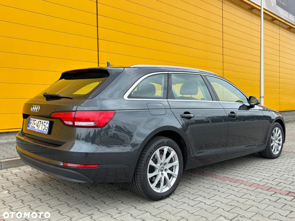 Audi A4 Avant 2.0 TDI S tronic - 4