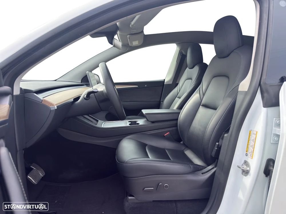 Tesla Model Y Long Range Tração Integral - 11