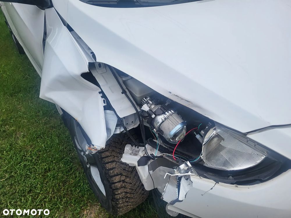 Hyundai i30 1.6 CRDi Comfort - 7