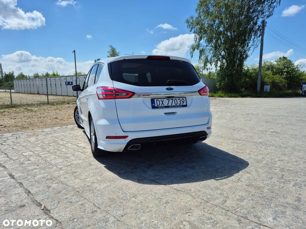 Ford S-Max 2.0 TDCi Titanium PowerShift - 8