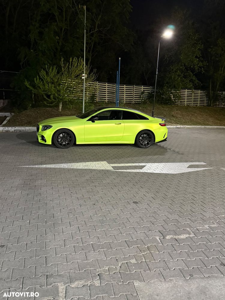 Mercedes-Benz E 400 4MATIC - 4