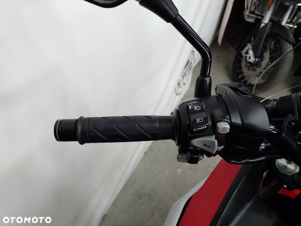 Honda NC - 15