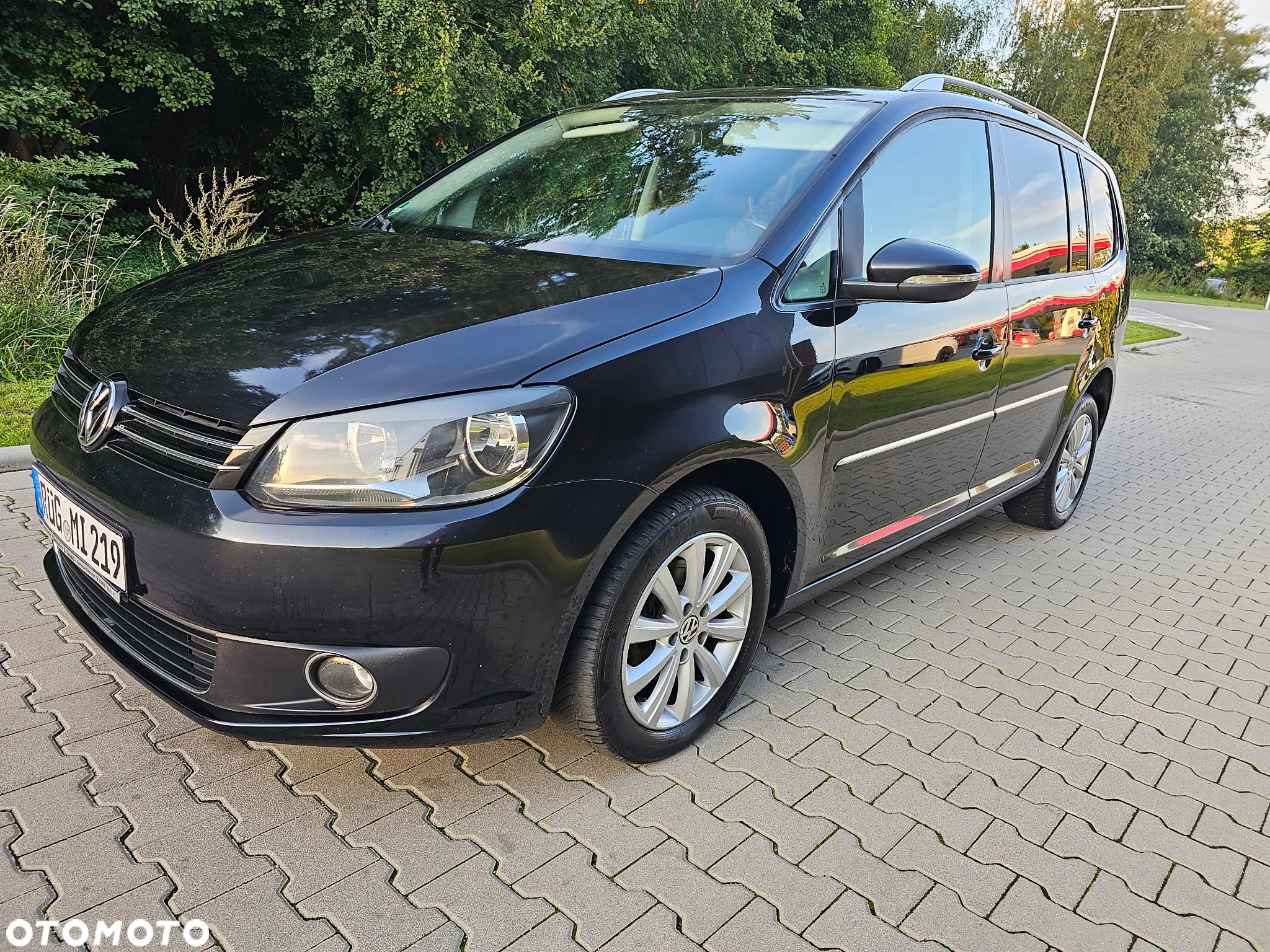 Volkswagen Touran 2.0 TDI DPF Comfortline - 3
