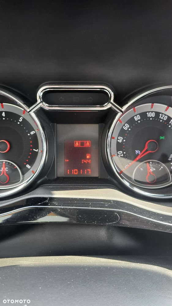 Opel Adam 1.4 Glam - 5