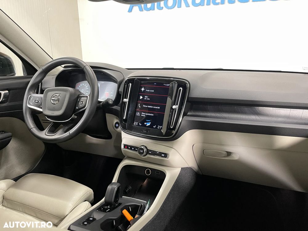 Volvo XC 40 T4 Recharge DKG Core - 9