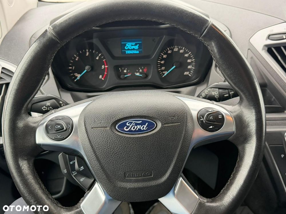 Ford Transit Custom - 13
