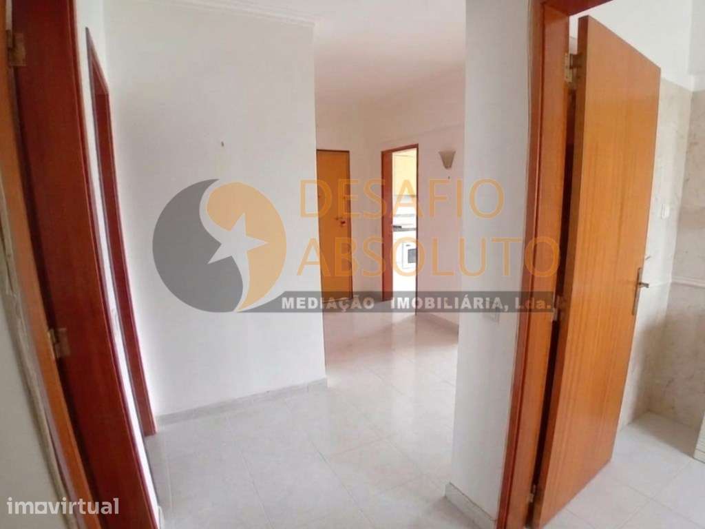 Apartamento T2 com Garagem - Quintinha - Santana - Sesimbra - Grande imagem: 5/23