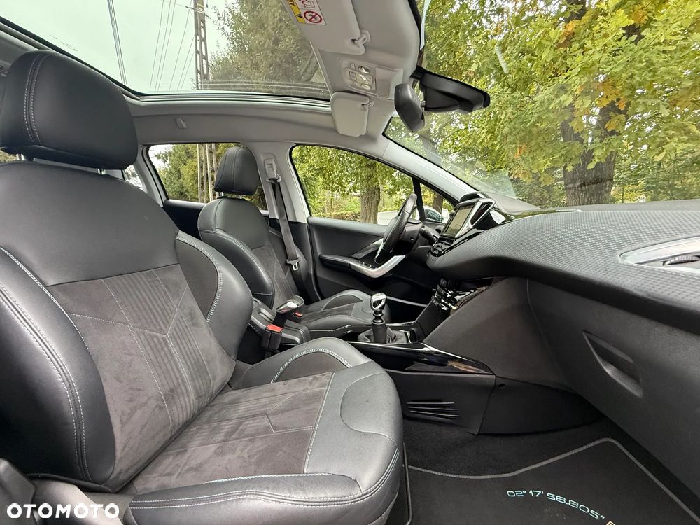 Peugeot 2008 1.2 Pure Tech GPF Crossway S&S - 20