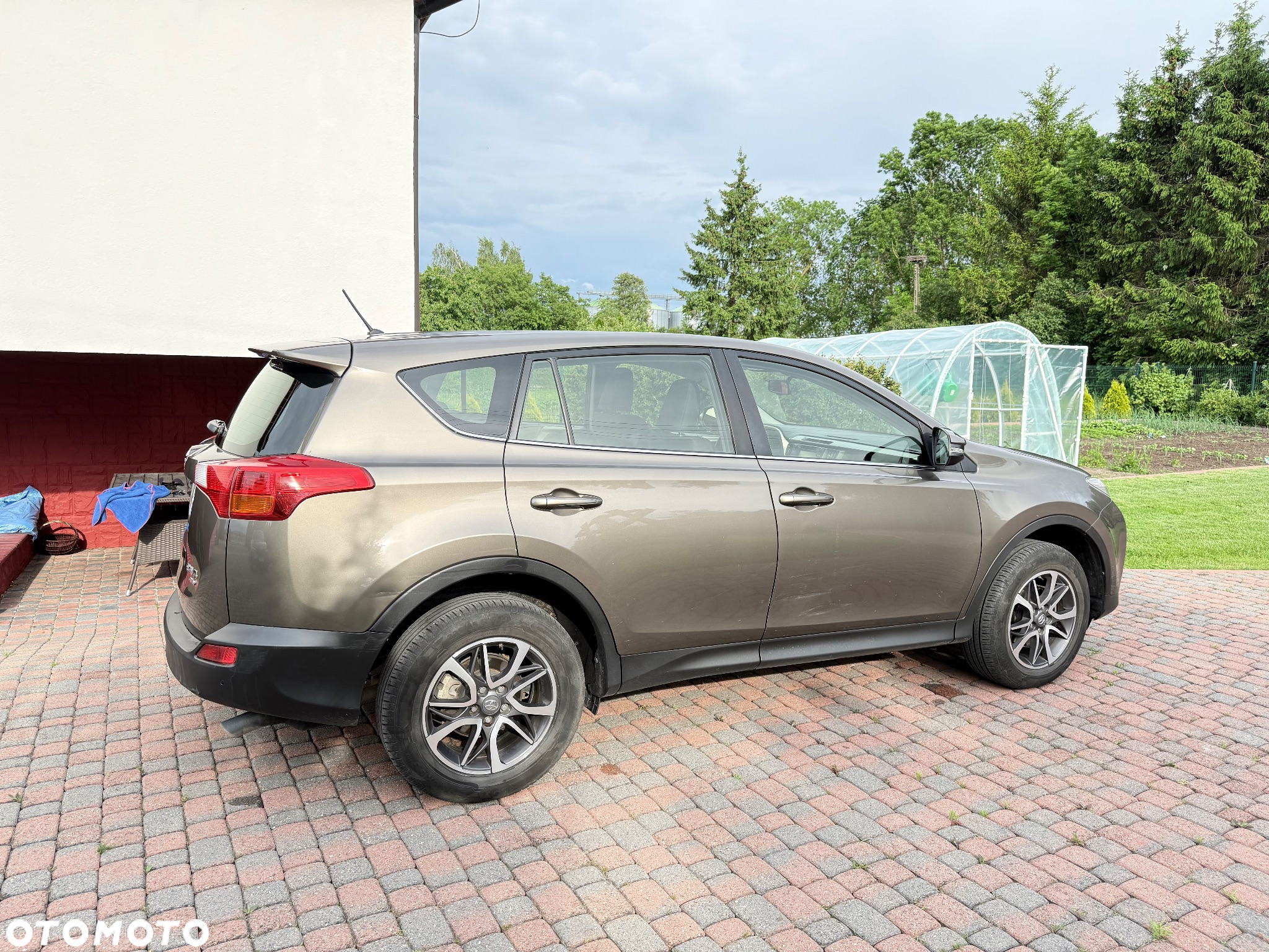 Toyota RAV4 2.0 D-4D Active - 5