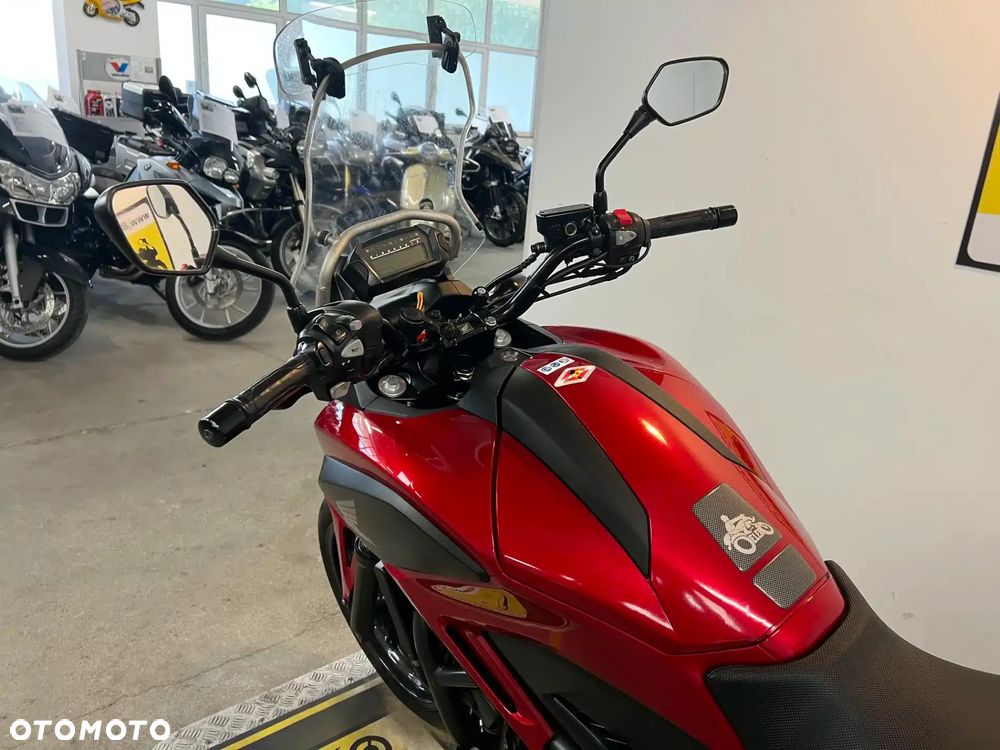 Honda NC - 27