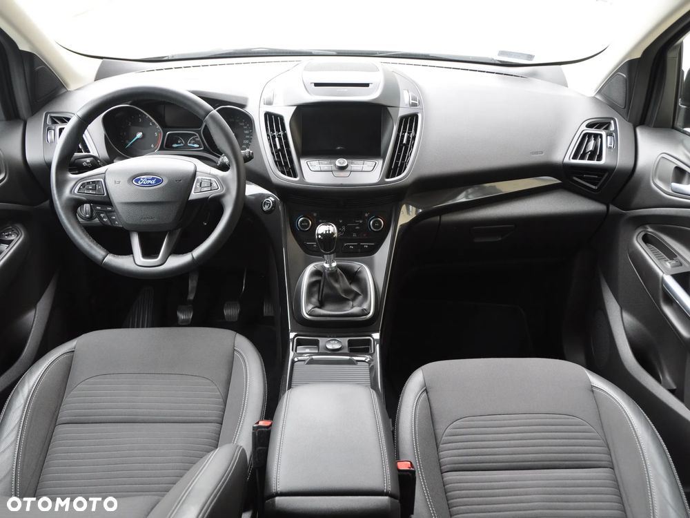 Ford Kuga 2.0 TDCi AWD Titanium - 3