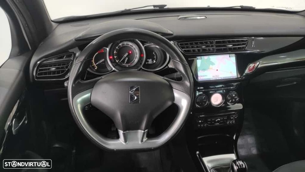 Citroën DS3 1.6 HDi Airdream So Chic - 9