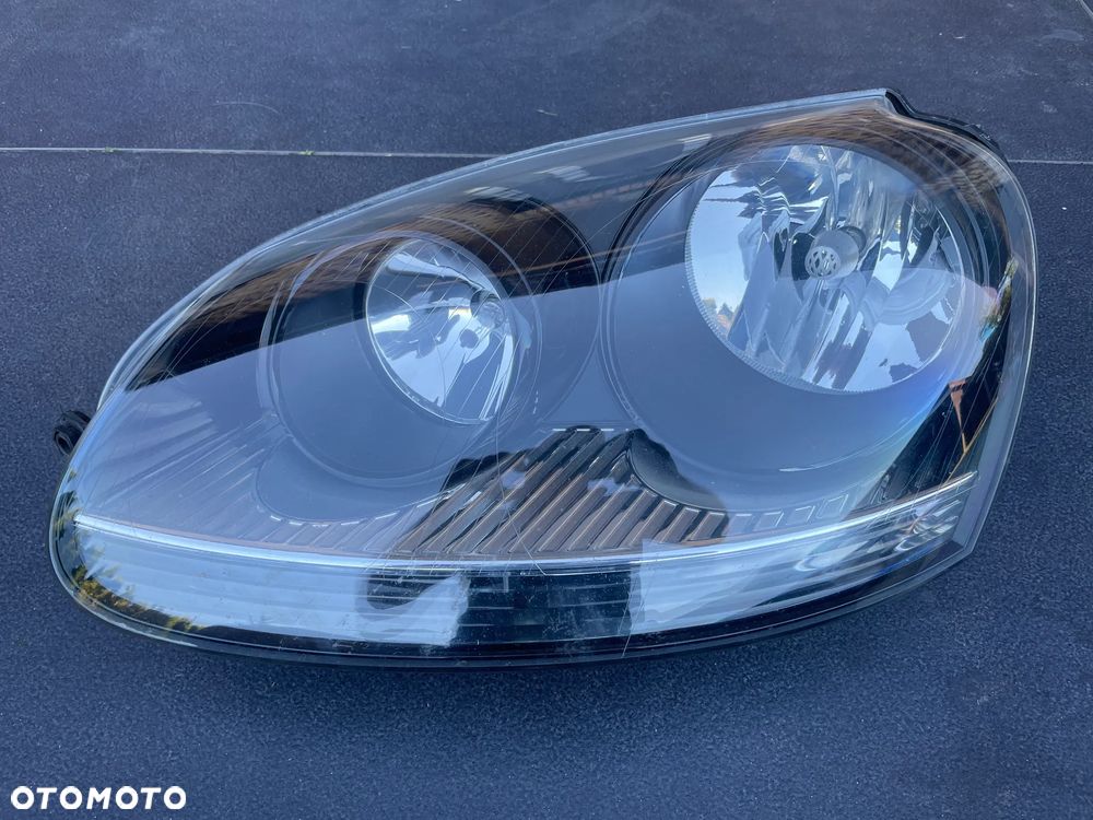 VW GOLF V 5 LAMPA REFLEKTOR PRAWY LEWY PRAWA LEWA PRZÓD CZARNA HELLA 03-09 GTI - 9