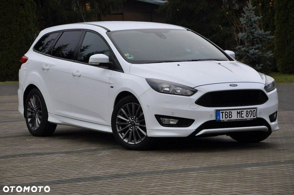 Ford Focus 1.5 EcoBoost STart-Stopp-System ST-LINE - 9