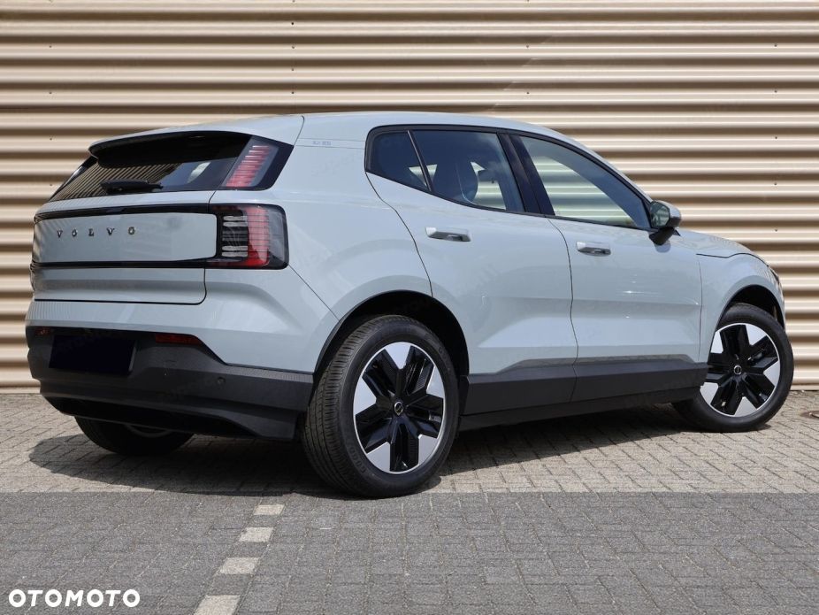 Volvo EX30 - 5