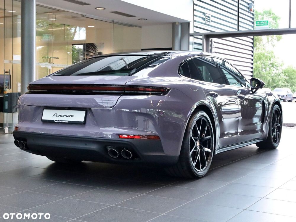 Porsche Panamera - 8
