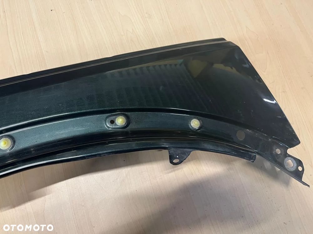 Błotnik przedni prawy Land Rover Discovery 4 IV - 4