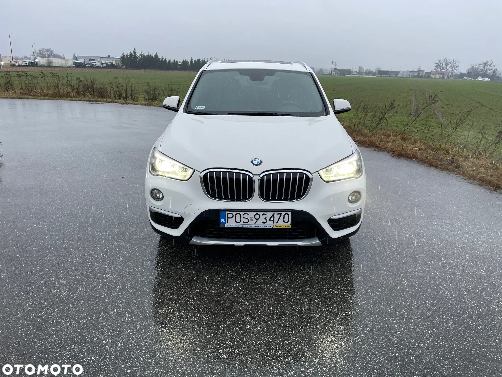 BMW X1 - 15