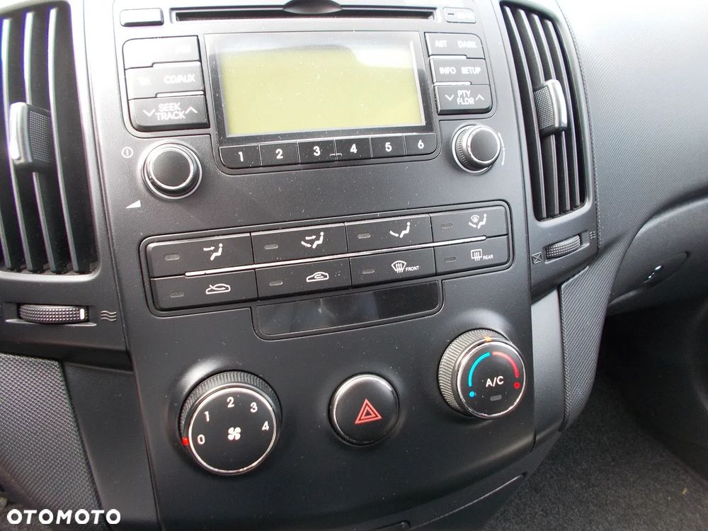 Hyundai i30 1.4 Comfort - 21
