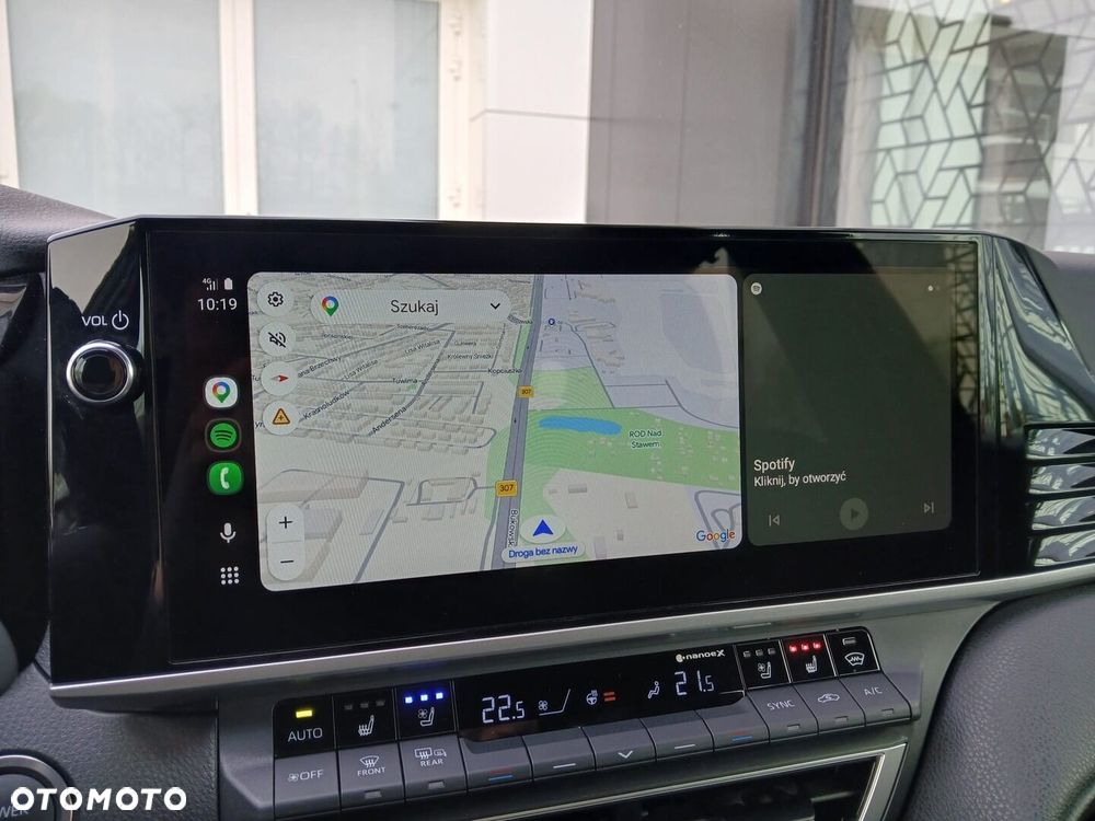 Toyota Camry - 14