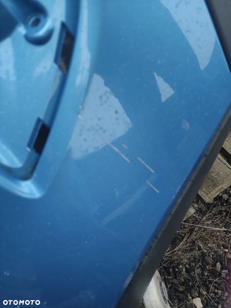 Ford Kuga MK1 Q8 zderzak przedni