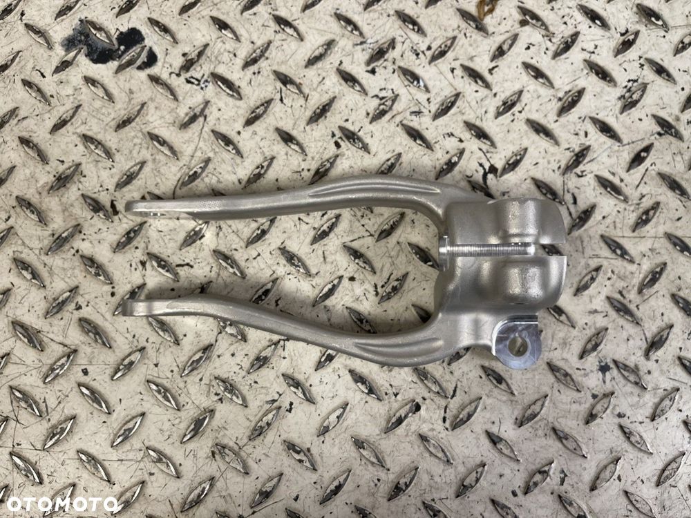 ORYGINALNE NOWE MOCOWANIE AMORTYZATORA PRAWE PRZEDNIE BMW G11 G12 G15 G16 G30 G31 6861200 - 4