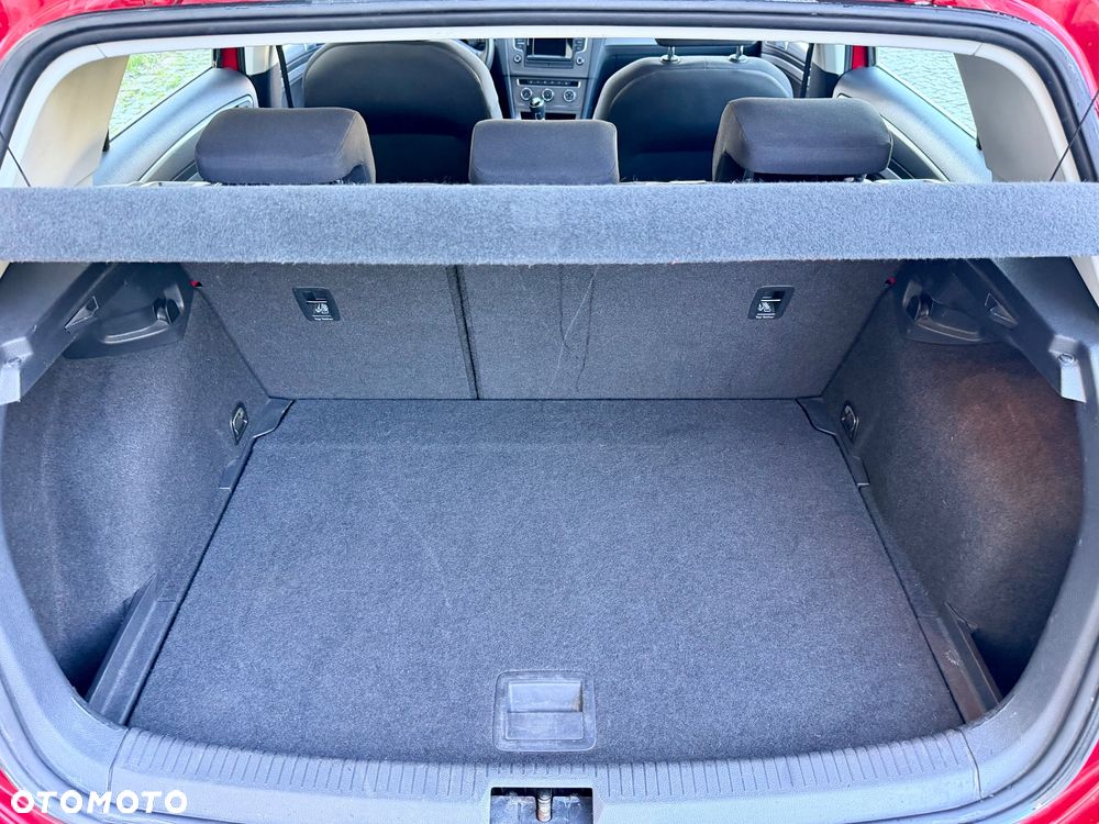 Volkswagen Golf - 21