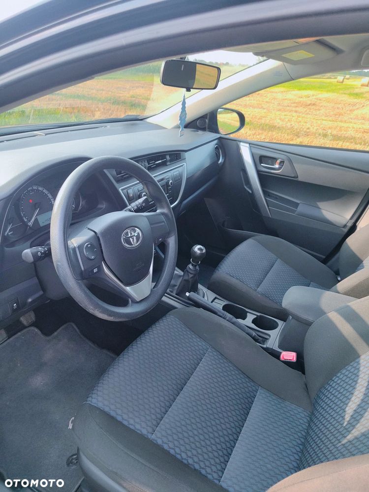 Toyota Auris 1.33 VVT-i Active - 16