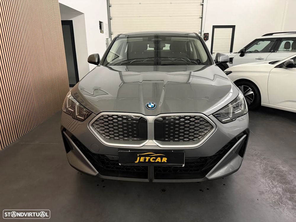 BMW iX2 xDrive30 - 6