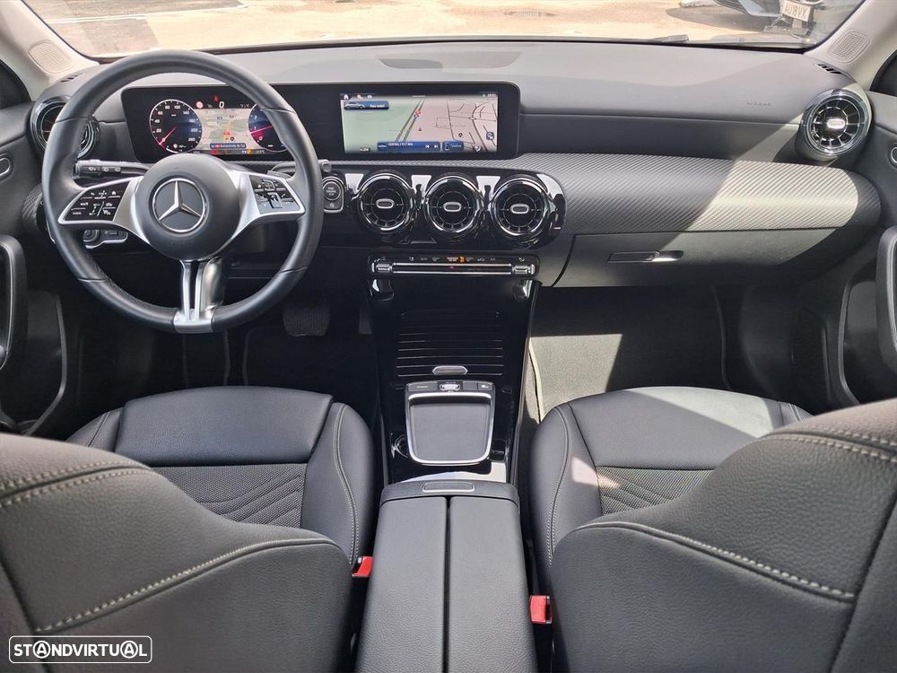 Mercedes-Benz A 200 Standard - 17