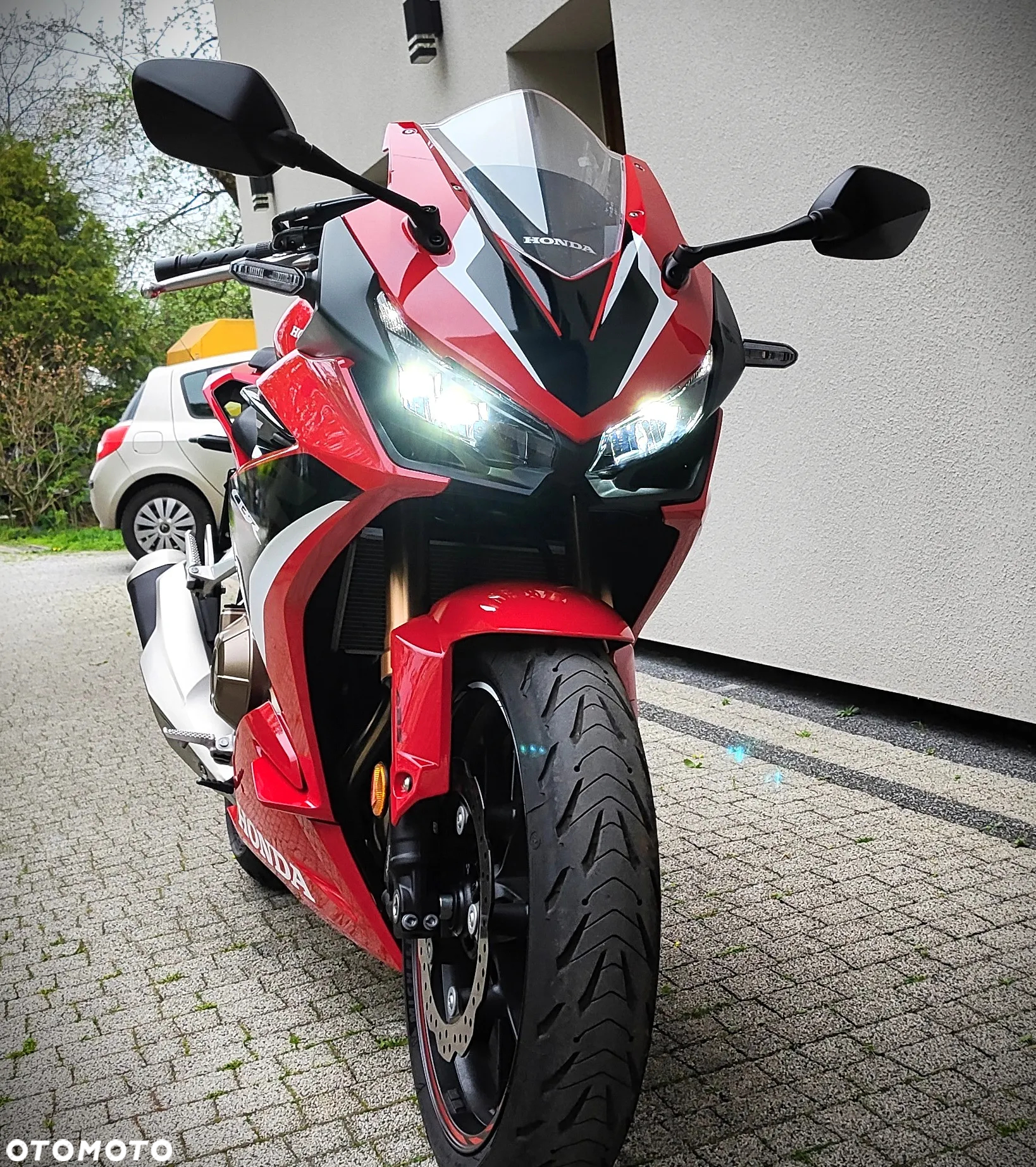 Honda CBR - 10