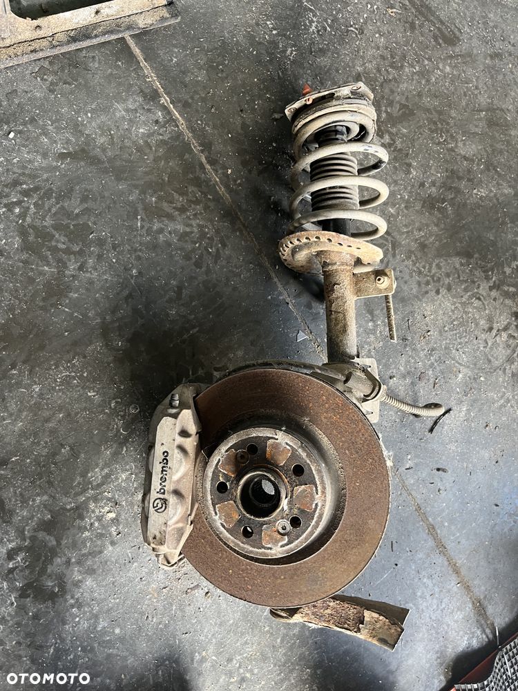 Zwrotnica lewa prawa amortyzator zacisk BREMBO Renault Megane II R.S 2.0 DCI - 1
