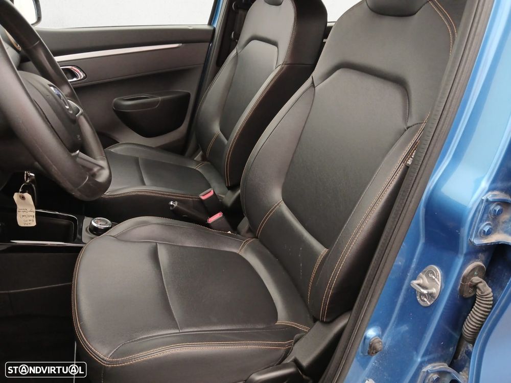 Dacia Spring Comfort Plus - 10