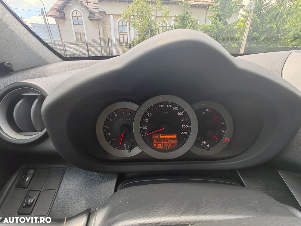 Toyota RAV4 2.0 Confort - 14