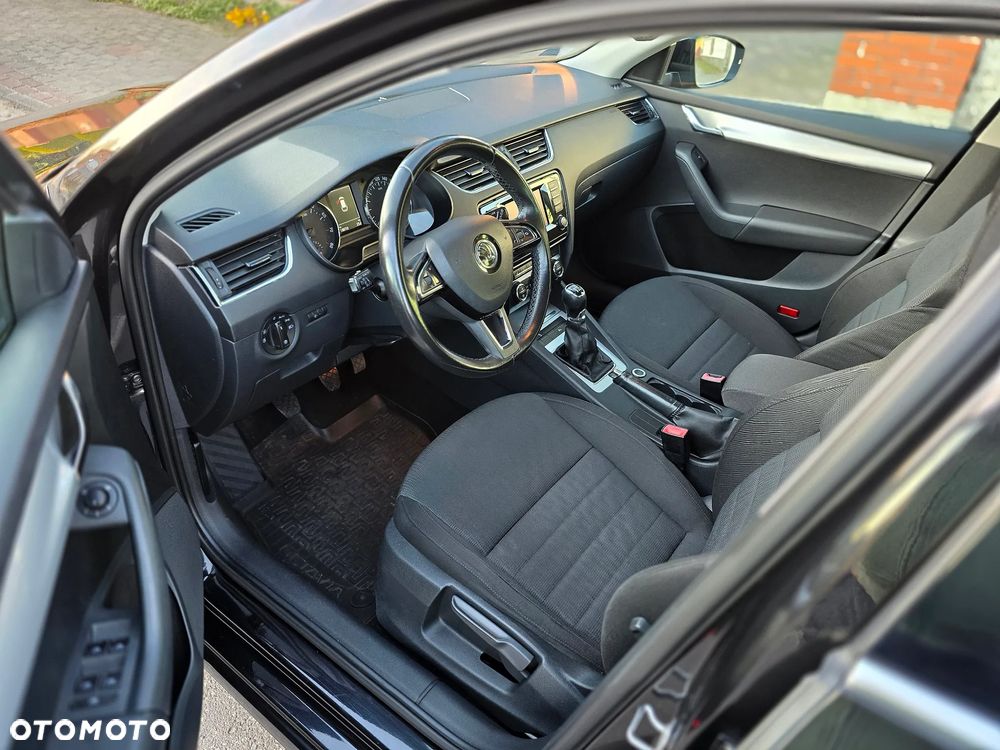 Skoda Octavia Combi 1.2 TSI Elegance - 6