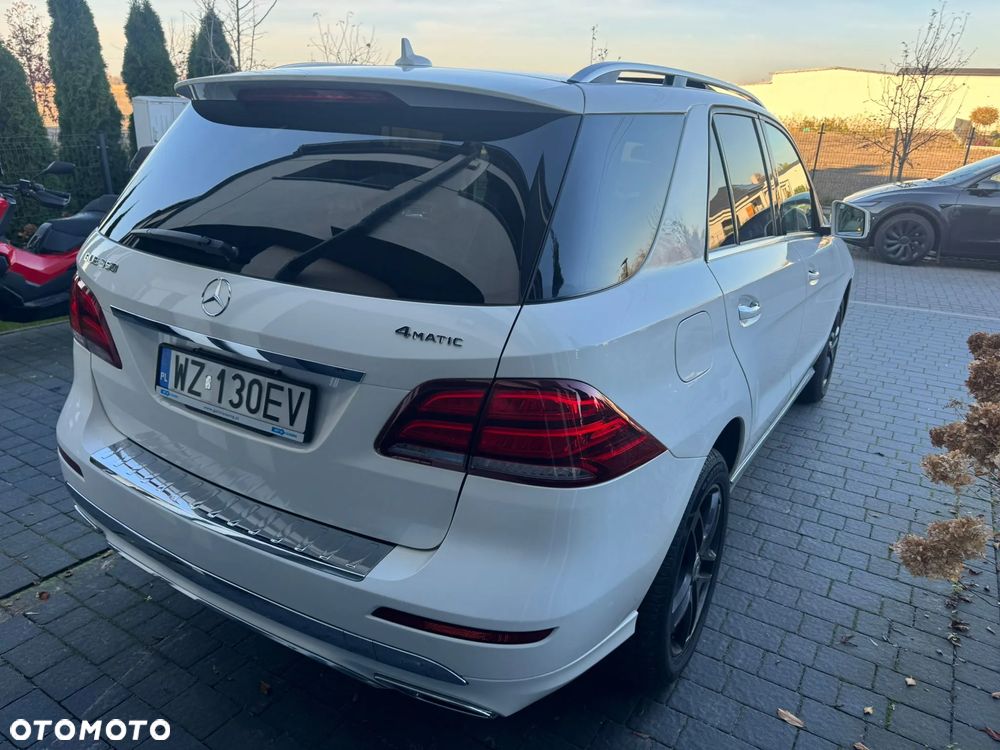 Mercedes-Benz GLE 400 4Matic 9G-TRONIC - 7