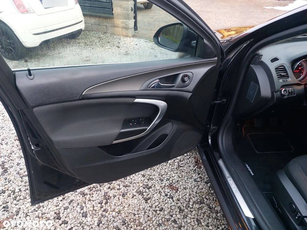 Opel Insignia 1.6 Turbo Sport - 12