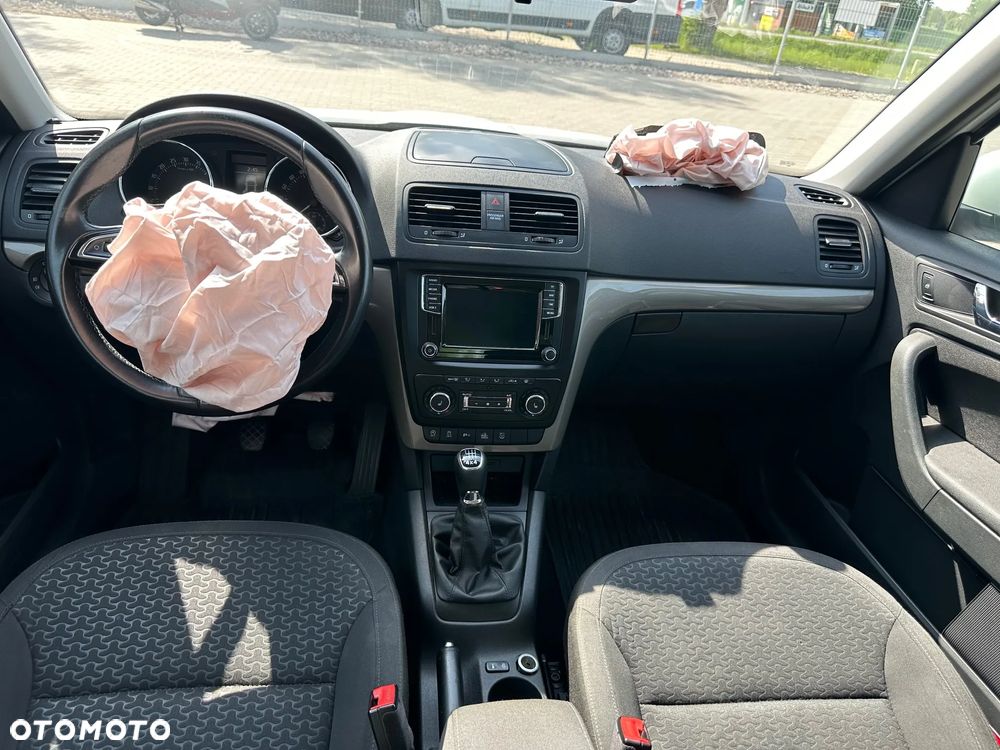 Skoda Yeti Tour 2.0 TDI SCR 4x4 - 11