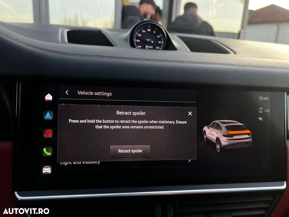 Porsche Cayenne Tiptronic S - 32