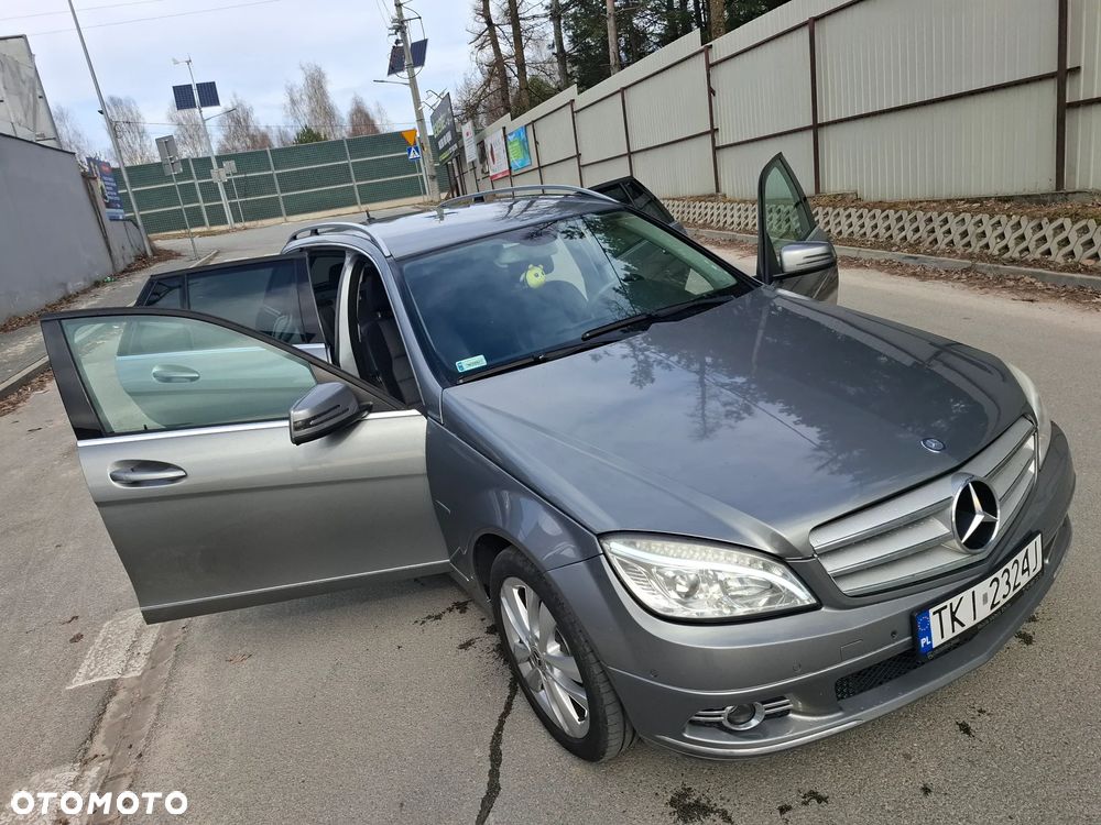 Mercedes-Benz Klasa C 180 Kompressor BlueEFFICIENCY - 21