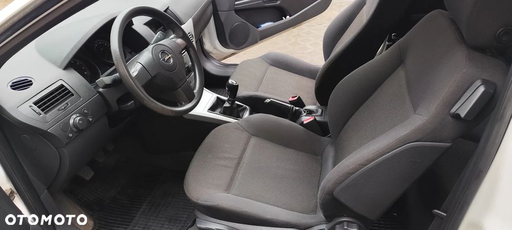 Opel Astra 1.4 Selection - 20