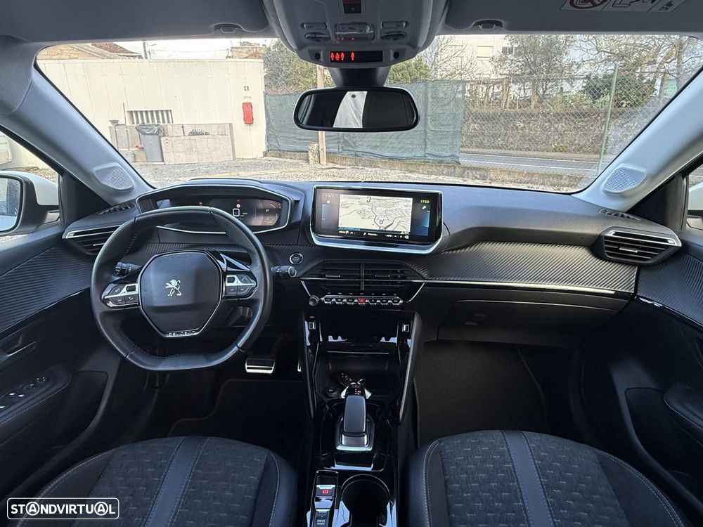 Peugeot e-208 50 kWh Allure - 36