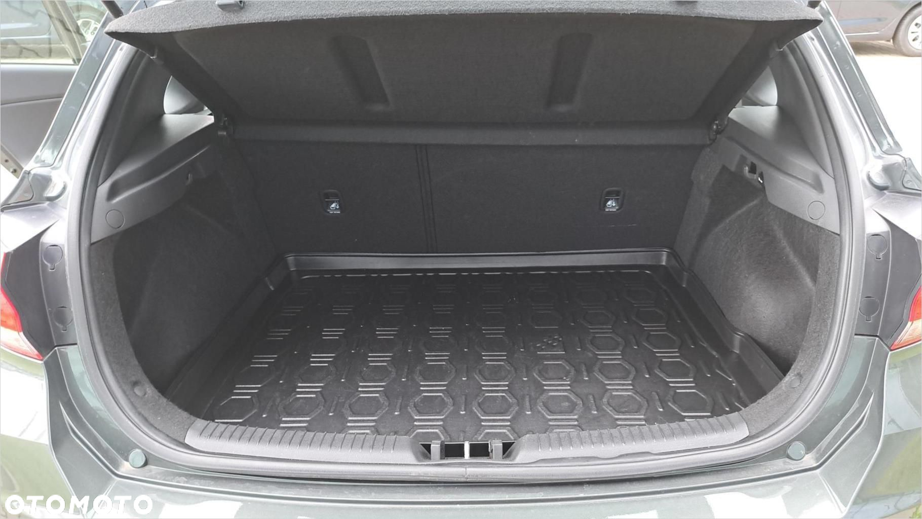 Hyundai i30 - 17