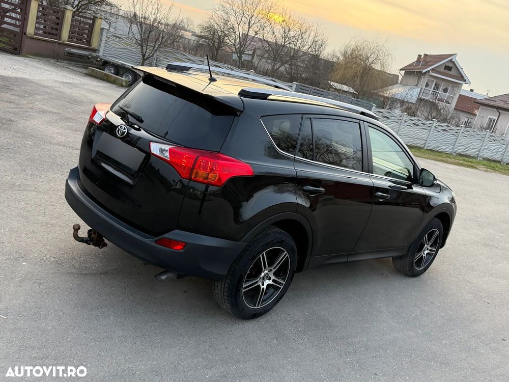 Toyota RAV4 2.2 D-4CAT 4WD Aut Executive - 7