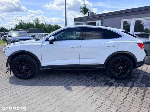 Audi Q3 Sportback 35 TFSI S line - 2