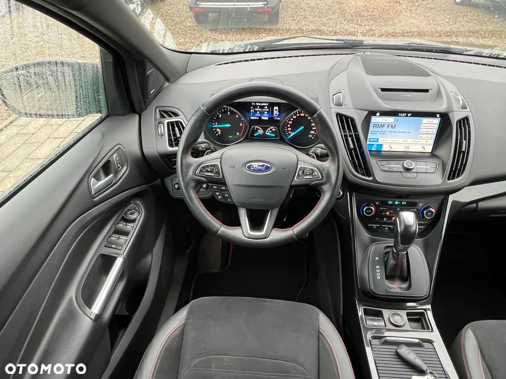 Ford Kuga 2.0 EcoBlue 4x4 ST-LINE - 18